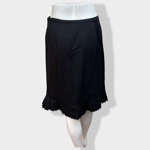 VALERIE Stevens Black Pleated Skirt - Picture 2 of 3